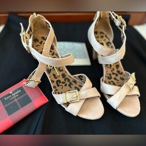 Jessica Simpson Beige Strappy Buckle Heels Size 7